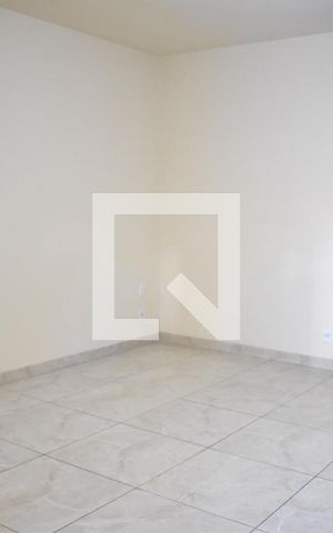 Casa para alugar com 110m², 2 quartos e 1 vagaSala