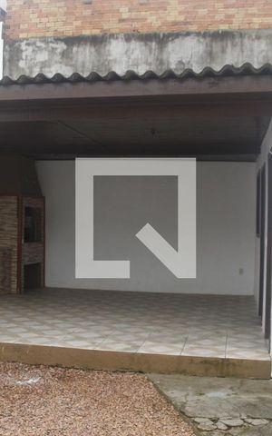 Casa para alugar com 60m², 2 quartos e 2 vagasQuintal