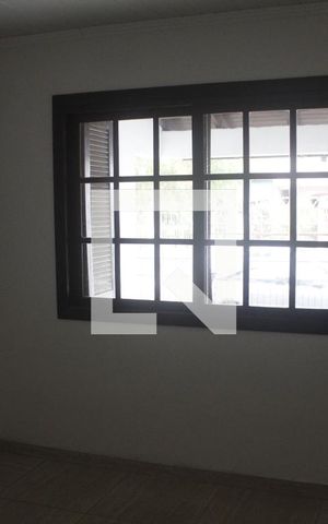 Casa para alugar com 60m², 2 quartos e 2 vagasQuarto 1