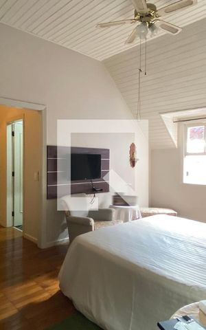 Casa de condomínio à venda com 320m², 4 quartos e 4 vagasSuíte 1