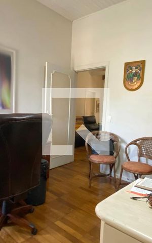 Casa de condomínio à venda com 320m², 4 quartos e 4 vagasQuarto 4
