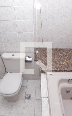 Casa à venda com 392m², 3 quartos e 5 vagasBanheiro da Suíte