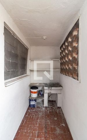 Apartamento para alugar com 60m², 2 quartos e sem vaga Apartamento para alugar com 60m², 2 quartos e sem vagaÁrea de Serviço