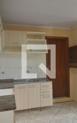 Casa para alugar com 70m², 2 quartos e 2 vagasCozinha