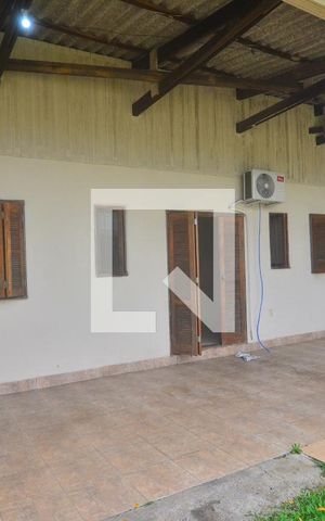 Casa para alugar com 70m², 2 quartos e 2 vagasVaranda