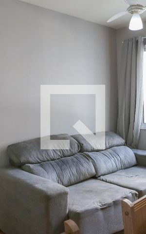 Apartamento à venda com 32m², 1 quarto e sem vaga Apartamento à venda com 32m², 1 quarto e sem vagaSala