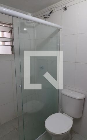 Casa para alugar com 45m², 2 quartos e sem vagaBanheiro