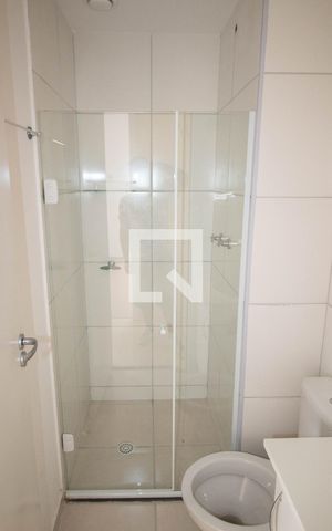 Apartamento à venda com 57m², 2 quartos e 1 vaga Apartamento à venda com 57m², 2 quartos e 1 vagaBanheiro Social
