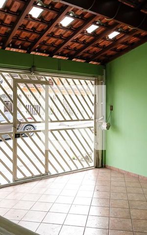Casa à venda com 98m², 2 quartos e 1 vagaGaragem