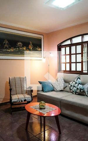 Casa à venda com 98m², 2 quartos e 1 vagaSala 