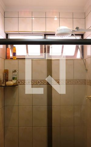 Casa à venda com 98m², 2 quartos e 1 vagaBanheiro 