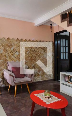 Casa à venda com 98m², 2 quartos e 1 vagaSala 