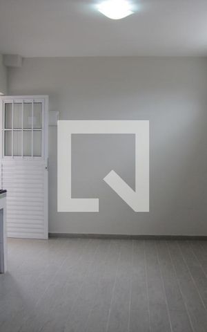 Casa à venda com 400m², 12 quartos e sem vagaSala/cozinha - Casa 2