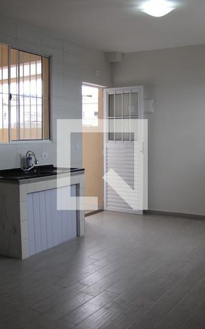 Casa à venda com 400m², 12 quartos e sem vagaSala/cozinha - Casa 2