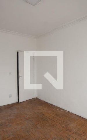 Apartamento à venda com 100m², 2 quartos e 1 vagaSala