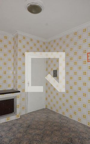 Apartamento à venda com 100m², 2 quartos e 1 vagaCozinha