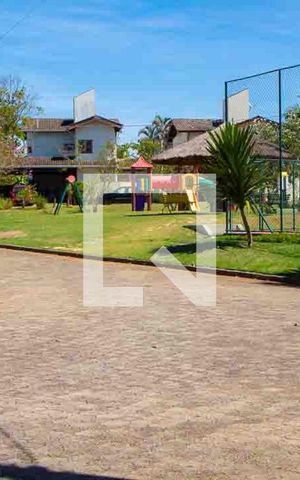 Casa de condomínio à venda com 208m², 4 quartos e 5 vagas Casa de condomínio à venda com 208m², 4 quartos e 5 vagasÁrea comum