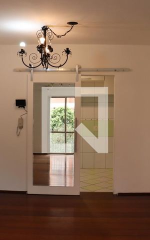 Apartamento à venda com 114m², 4 quartos e 2 vagasSala