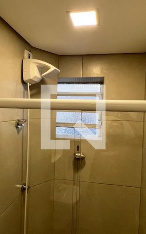 Studio para alugar com 25m², 1 quarto e sem vaga Studio para alugar com 25m², 1 quarto e sem vagaBanheiro