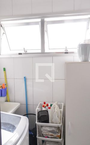 Apartamento à venda com 42m², 1 quarto e 1 vaga Apartamento à venda com 42m², 1 quarto e 1 vagaÁrea de Serviço
