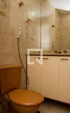 Apartamento à venda com 200m², 4 quartos e 2 vagasBanheiro Social