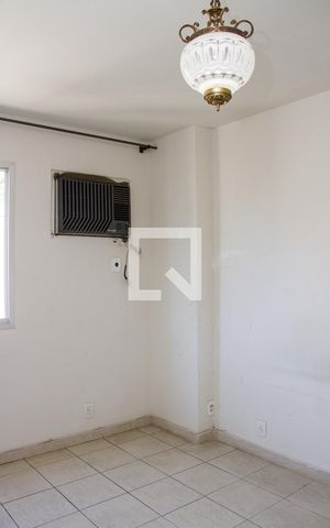 Apartamento à venda com 200m², 4 quartos e 2 vagasQuarto 02