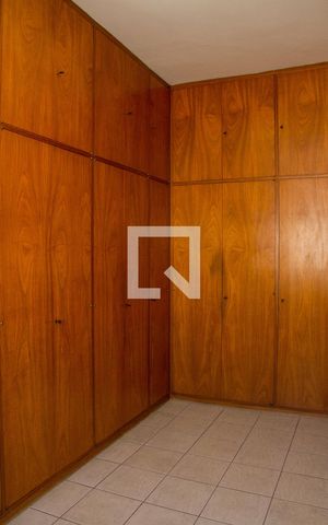 Apartamento à venda com 200m², 4 quartos e 2 vagasSuíte