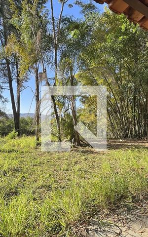 Casa à venda com 130m², 2 quartos e 5 vagas Casa à venda com 130m², 2 quartos e 5 vagasÁrea Externa