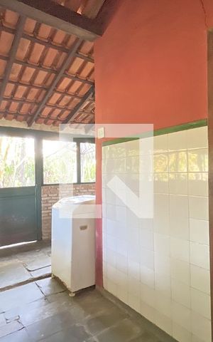 Casa à venda com 130m², 2 quartos e 5 vagas Casa à venda com 130m², 2 quartos e 5 vagasBanheiro