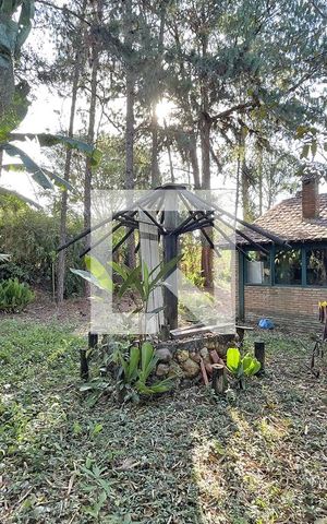 Casa à venda com 130m², 2 quartos e 5 vagas Casa à venda com 130m², 2 quartos e 5 vagasÁrea Externa
