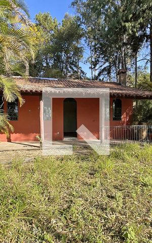 Casa à venda com 130m², 2 quartos e 5 vagas Casa à venda com 130m², 2 quartos e 5 vagasÁrea Externa