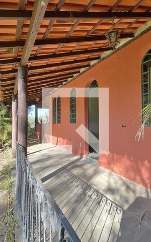 Casa à venda com 130m², 2 quartos e 5 vagas Casa à venda com 130m², 2 quartos e 5 vagasÁrea Externa