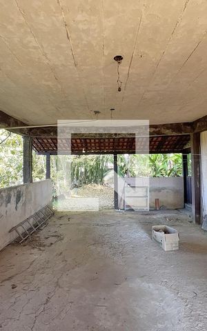 Casa à venda com 130m², 2 quartos e 5 vagas Casa à venda com 130m², 2 quartos e 5 vagasGaragem