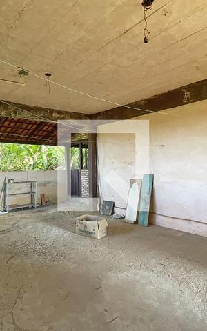 Casa à venda com 130m², 2 quartos e 5 vagas Casa à venda com 130m², 2 quartos e 5 vagasGaragem