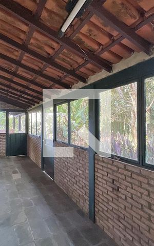 Casa à venda com 130m², 2 quartos e 5 vagas Casa à venda com 130m², 2 quartos e 5 vagasChurrasqueira