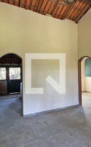 Casa à venda com 130m², 2 quartos e 5 vagas Casa à venda com 130m², 2 quartos e 5 vagasÁrea de Serviço