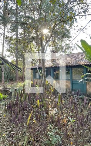 Casa à venda com 130m², 2 quartos e 5 vagas Casa à venda com 130m², 2 quartos e 5 vagasÁrea Externa