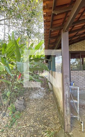 Casa à venda com 130m², 2 quartos e 5 vagas Casa à venda com 130m², 2 quartos e 5 vagasÁrea Externa