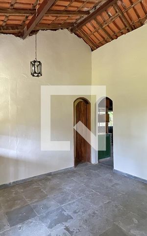 Casa à venda com 130m², 2 quartos e 5 vagas Casa à venda com 130m², 2 quartos e 5 vagasSala