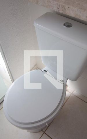 Apartamento à venda com 42m², 2 quartos e 1 vagaBanheiro Social