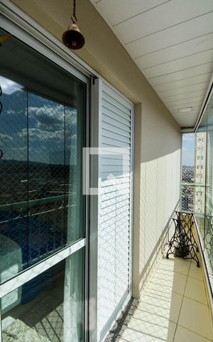 Apartamento à venda com 140m², 3 quartos e 3 vagas Apartamento à venda com 140m², 3 quartos e 3 vagasVaranda da Suíte 3