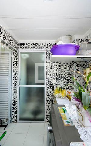 Apartamento à venda com 140m², 3 quartos e 3 vagas Apartamento à venda com 140m², 3 quartos e 3 vagasÁrea de Serviço