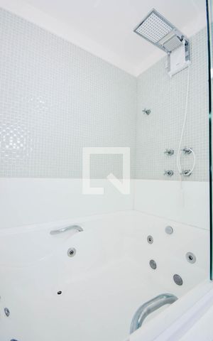 Apartamento à venda com 140m², 3 quartos e 3 vagas Apartamento à venda com 140m², 3 quartos e 3 vagasBanheiro da Suíte 3