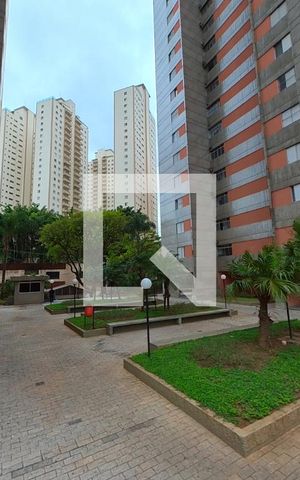 Apartamento à venda com 84m², 4 quartos e 1 vagaÁrea comum