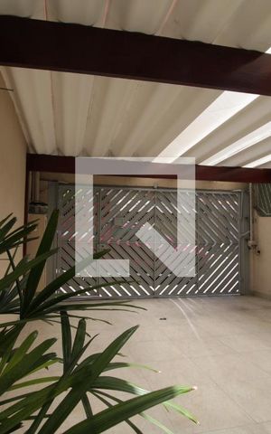 Casa à venda com 105m², 2 quartos e 2 vagasGaragem