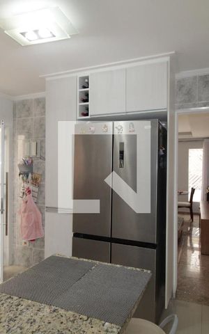 Casa à venda com 105m², 2 quartos e 2 vagasCozinha