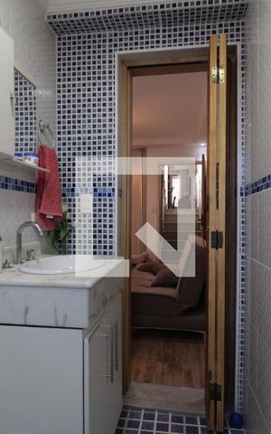 Casa à venda com 105m², 2 quartos e 2 vagasBanheiro da Suíte 2