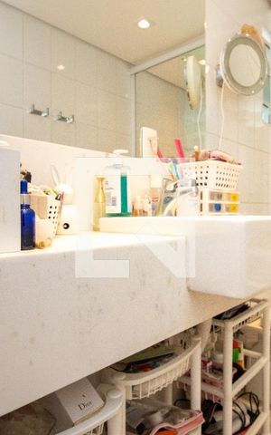 Apartamento à venda com 113m², 3 quartos e 1 vaga Apartamento à venda com 113m², 3 quartos e 1 vagaBanheiro do Quarto 2