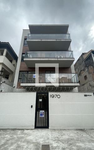 Apartamento à venda com 70m², 2 quartos e 1 vagaFachada