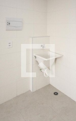 Apartamento à venda com 33m², 1 quarto e sem vaga Apartamento à venda com 33m², 1 quarto e sem vagaÁrea de Serviço